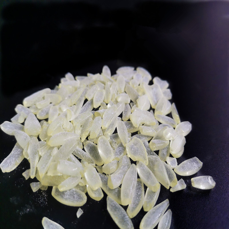 黄色がかった水晶のよい容解性のKetonic樹脂25054有機溶剤のための06 2